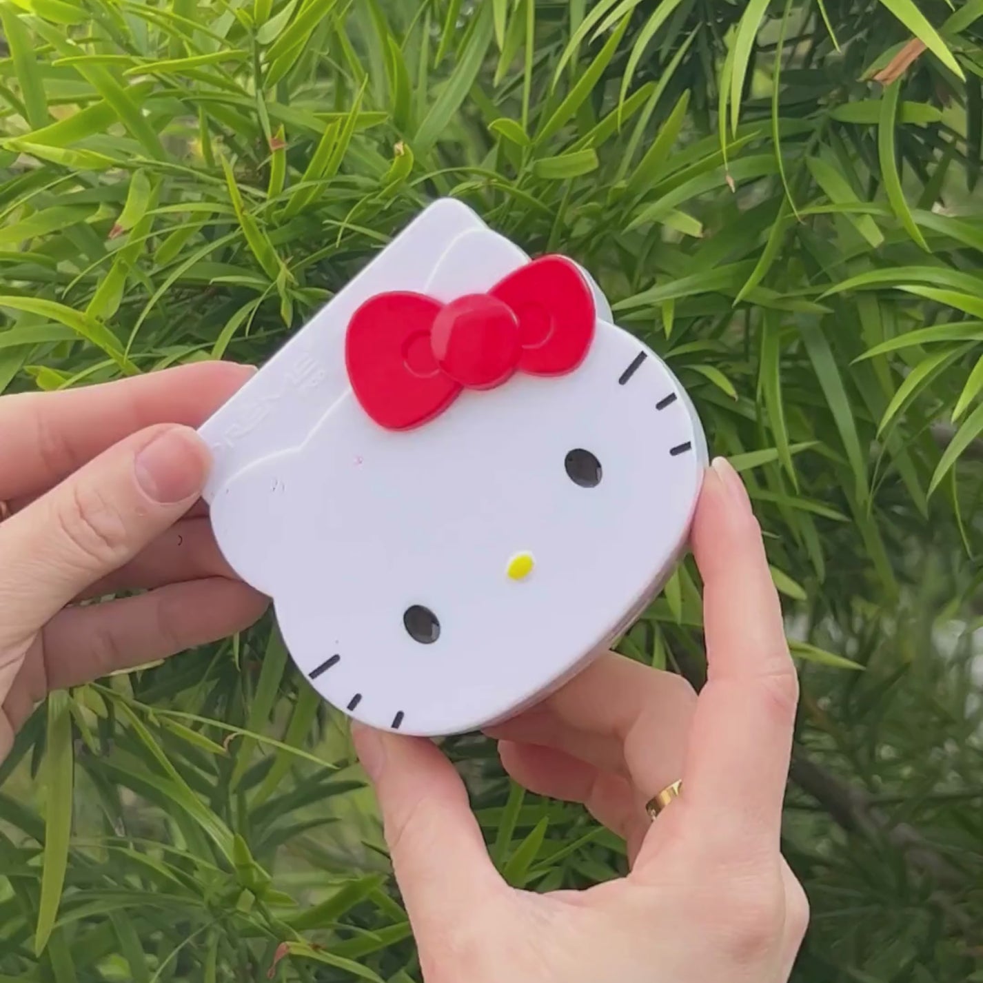 Hello Kitty Mattifying Blotting Paper Reusable Mirror Compact Limit The Crème Shop