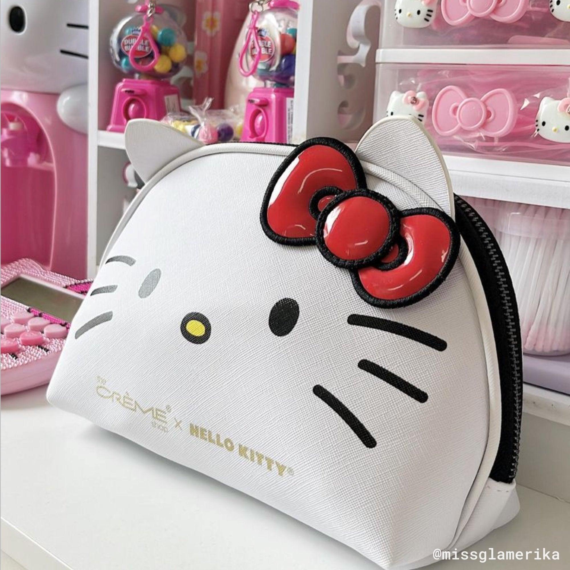 Hello Kitty Daisy Pencil Pouch: Sanrio - Tokyo Otaku Mode (TOM)